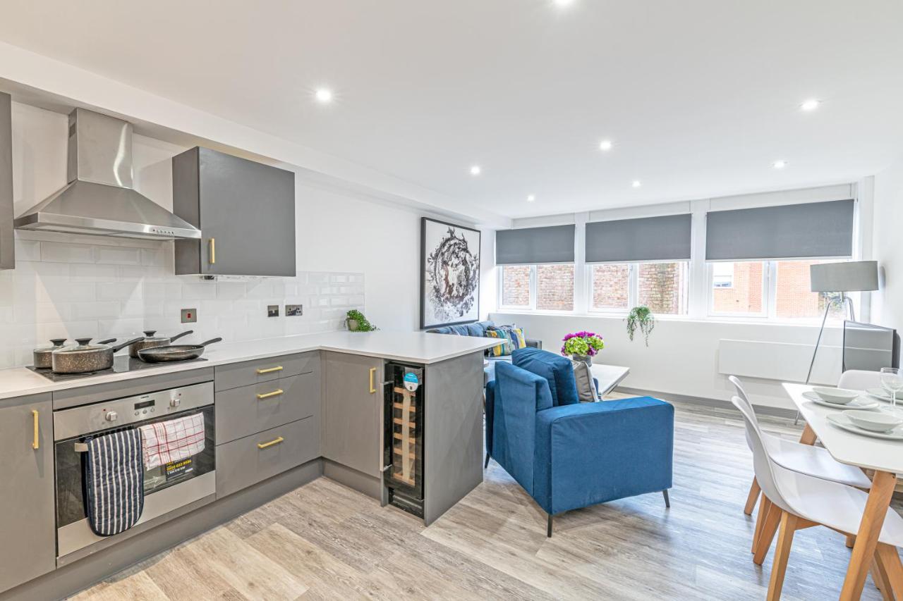 פרסטון Charles House Serviced Apartments מראה חיצוני תמונה