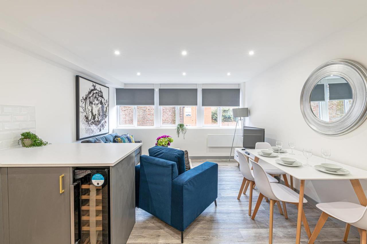 פרסטון Charles House Serviced Apartments מראה חיצוני תמונה