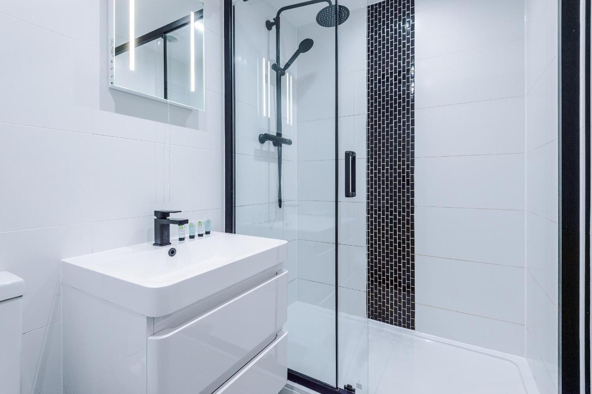 פרסטון Charles House Serviced Apartments מראה חיצוני תמונה